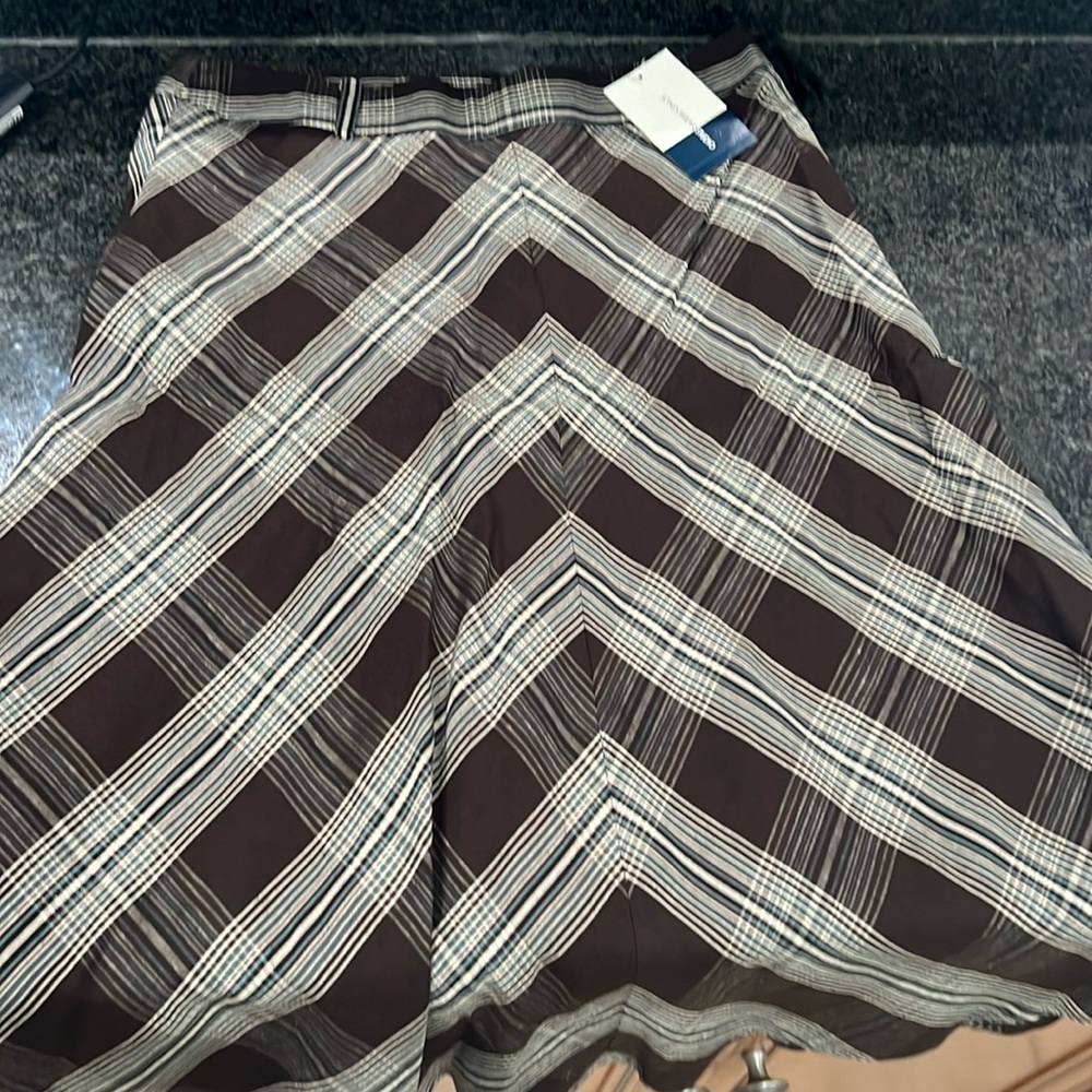 Jones wear studio flare skirt.
